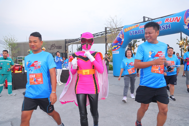 อิมแพ็คและบางกอกแลนด์ ร่วมงาน “IMPACT Super Hero Run วิ่งนี้เพื่อน้อง”