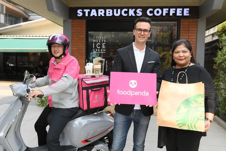 ฟู้ดแพนด้า ต้อนรับซัมเมอร์ พร้อมส่งมอบ “ประสบการณ์สตาร์บัคส์” เจ้าแรก ! ครอบคลุมพื้นที่จัดส่งมากที่สุดในประเทศไทย
