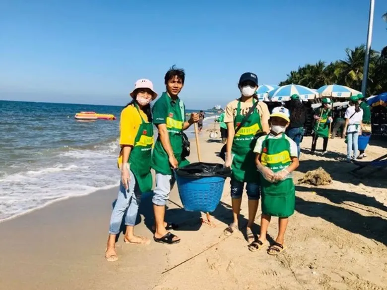 MMP CORP. พร้อมใจเก็บขยะปลูกจิตสำนึกรักษ์โลก