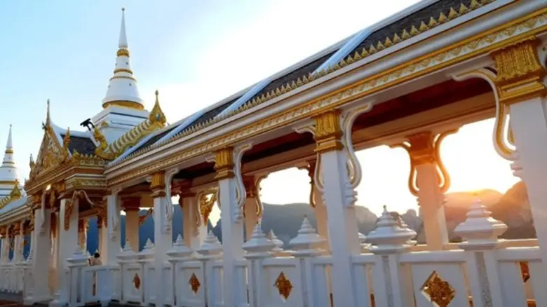 PEA ส่งมอบ โครงการ "PEA LED เพื่อแหล่งท่องเที่ยวเชิงวัฒนธรรมไทย" วัดมหาธาตุแหลมสัก อำเภออ่าวลึก จังหวัดกระบี่