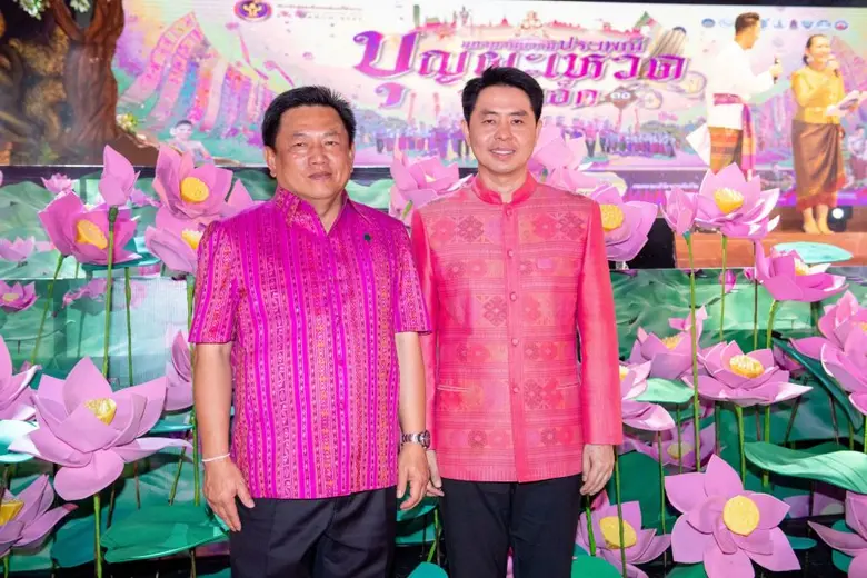 ยิ่งใหญ่ ตระการตา เปิดงานแสง สี เสียง สื่อผสม 4D สะท้อน ความเชื่อศรัทธา ตำนานพระเวสสันดร