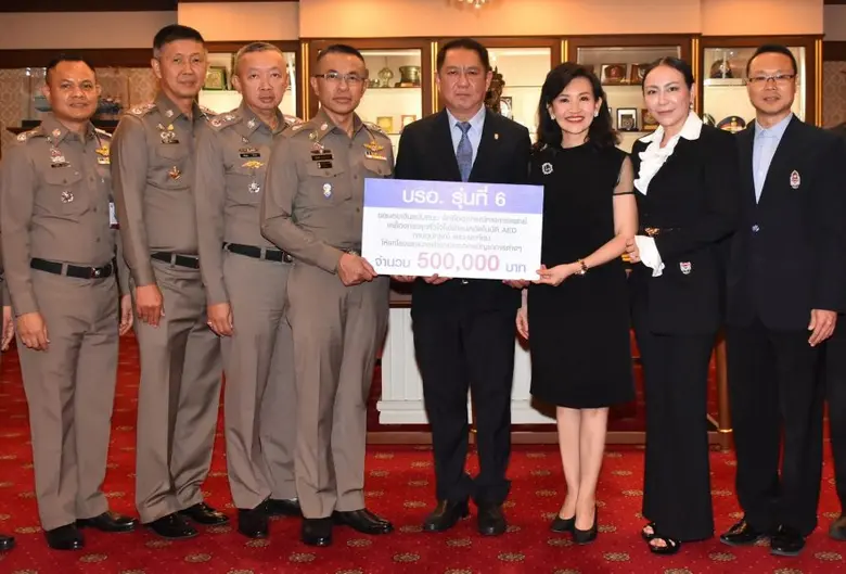 พล.ต.อ.สุวัฒน์ แจ้งยอดสุข รองผู้บัญชาการต...