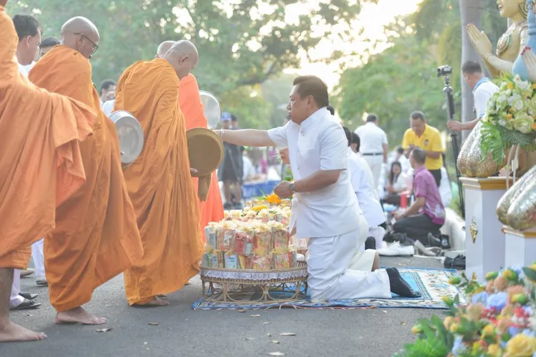 ร้อยเอ็ด เมืองธรรม เส้นทางสายบุญ ปิดงานประเพณีประจำปี “บุญผะเหวด” อย่างยิ่งใหญ่