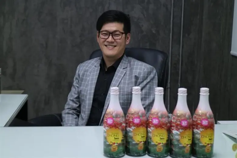 คุณภาวัฒน์ โตกะคุณะ CEO กลุ่มบริษัท พีไฟว...
