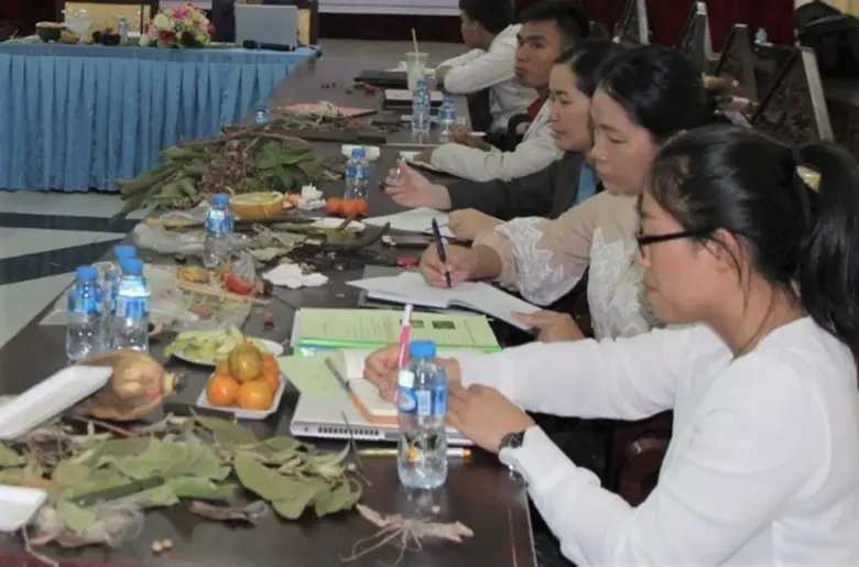 คณาจารย์ภาควิชาการแพทย์แผนไทย มรภ. บ้านสมเด็จเจ้าพระยา รับเชิญเป็นวิทยากรโครงการ Training workshop on Medicinal Plant Identification in Lao PDR