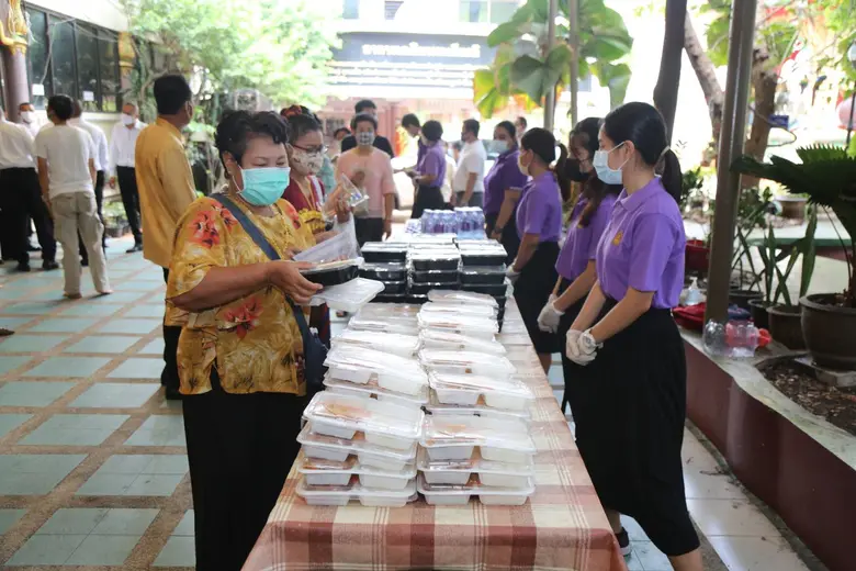 วธ. ร่วมกับ พศ. จัดตั้งโรงทานตามพระบัญชา สมเด็จพระสังฆราช ช่วยเหลือผู้ประสบความยากลำบากจากเชื้อไวรัสโควิด-19