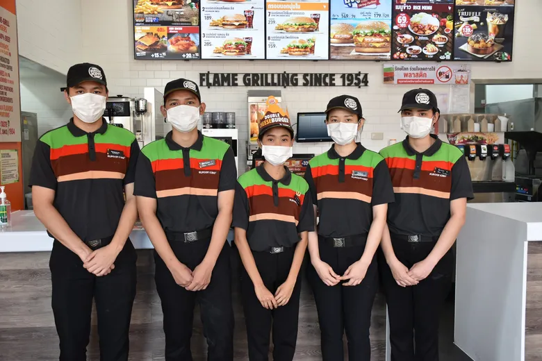 เบอร์เกอร์คิง เปิด 7 มาตรการ "ไร้การสัมผัส" สำหรับร้านไดร์ฟทรูและเดลิเวอรี่ ลดความเสี่ยงโควิด-19