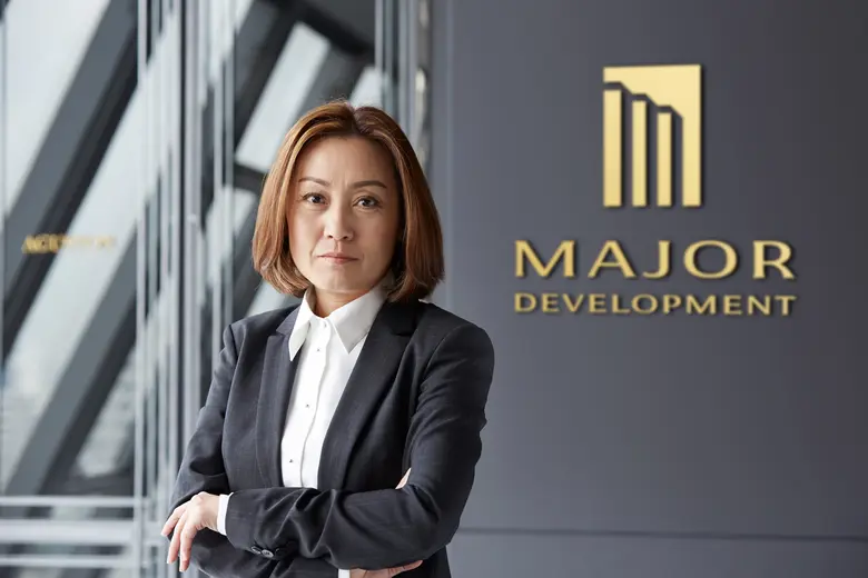 นางสาวเพชรลดา พูลวรลักษณ์ กรรมการบริหาร บ...