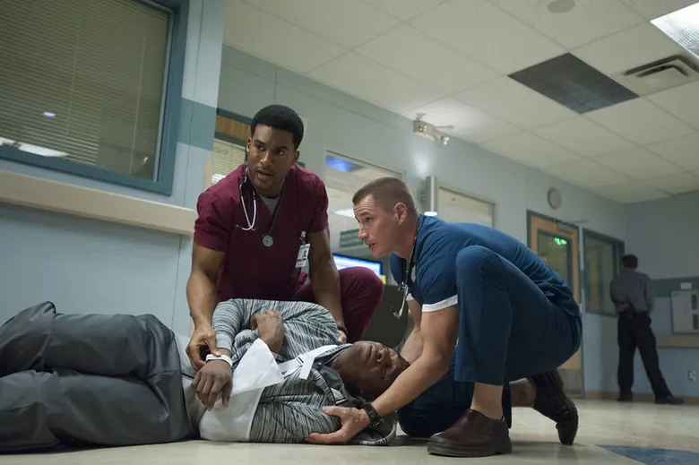 “โมโนแมกซ์” จัดให้!อยู่บ้านดูซีรีส์เอาใจช่วยคุณหมอ “Night Shift Season 2 ทีมแพทย์สยบคืนวิกฤติ ปี 2”