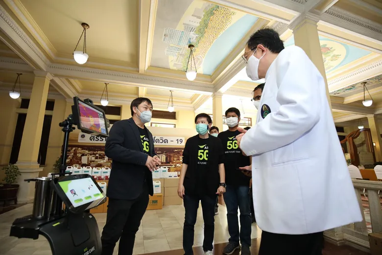 เจาะภารกิจ ทีม AIS ROBOTIC LABลุยสร้าง หุ่นยนต์ 5Gช่วยหมอดูแลผู้ป่วยโควิด-19