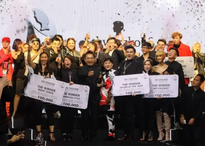 คุณธีรศักดิ์ ไตรทิพย์ ผู้จัดการทั่วไป ชวา...
