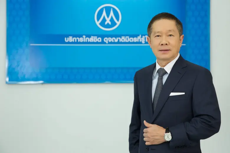 นายชูชาติ เพ็ชรอำไพ ประธานกรรมการบริหาร บ...