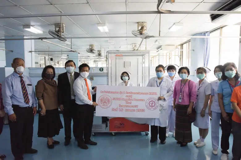 ทีมแพทย์มั่นใจ ตู้ตรวจเชื้อ SWAB TEST ความดันลบ ช่วยคัดกรองโควิด-19 ได้เพิ่มขึ้น