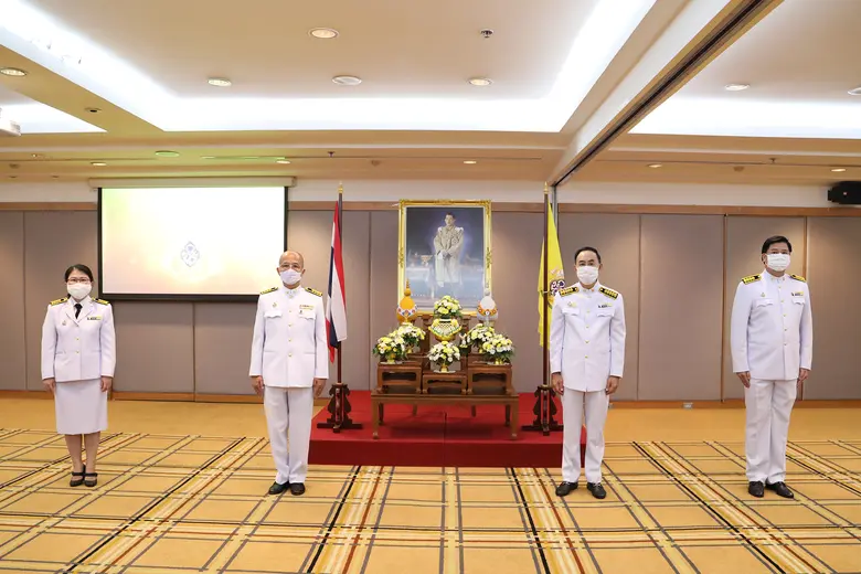 นายพิศิษฐ์ เสรีวิวัฒนา กรรมการผู้จัดการ ธ...