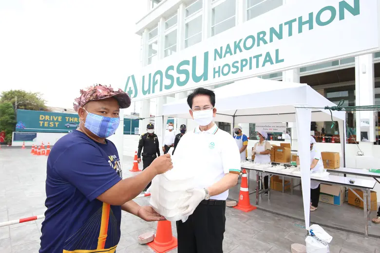 รศ.ญาณเดช ทองสิมา ประธานกรรมการบริษัท โรง...