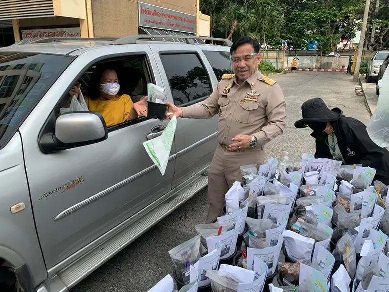 นายเฉลิมพล โชตินุชิต ผู้อำนวยการสำนักพัฒน...