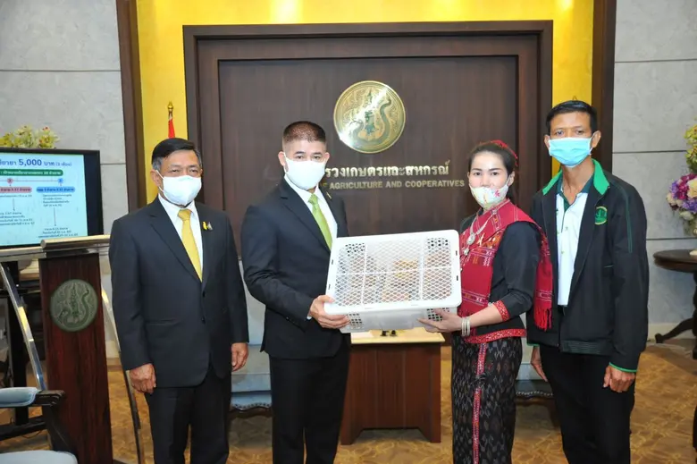 ร้อยเอก ธรรมนัส พรหมเผ่า รัฐมนตรีช่วยว่าก...
