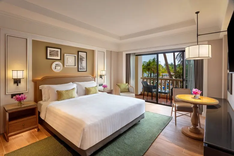 ดุสิตธานี เปิดตัวบริการ “Dusit Care” ตอบรับวิถีชีวิตแบบใหม่ 'New Normal’