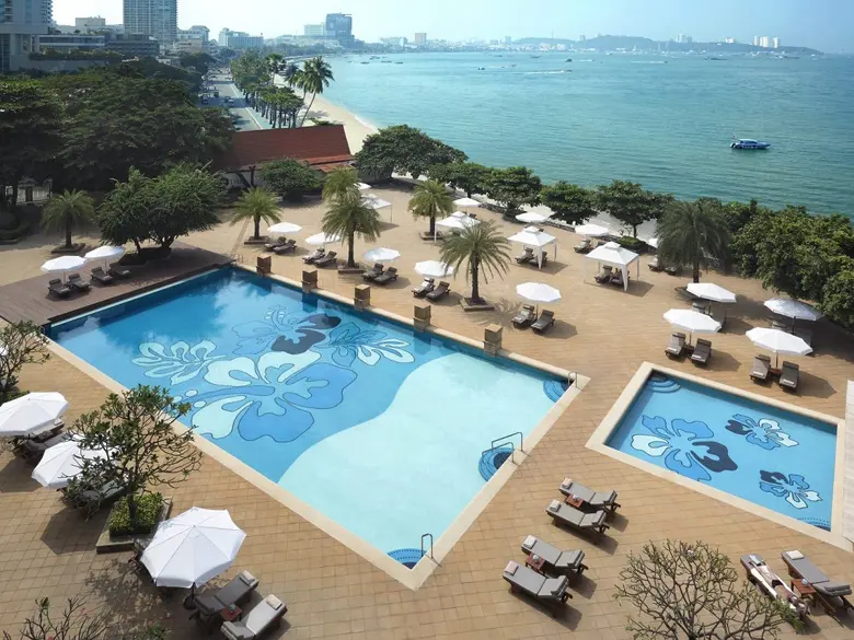 ดุสิตธานี เปิดตัวบริการ “Dusit Care” ตอบรับวิถีชีวิตแบบใหม่ 'New Normal’