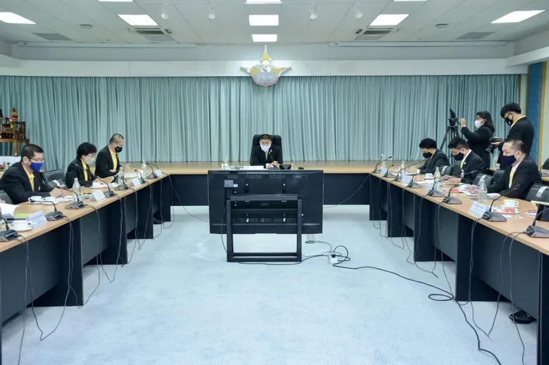 รมช.ธรรมนัส ติดตามการแก้ไขปัญหาสถานการณ์ภัยแล้งผ่าน VDO conference เร่งปฏิบัติการฝนหลวงสู้ภัยแล้ง