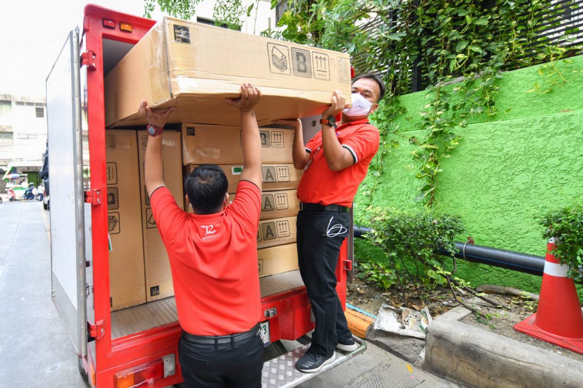 ไปรษณีย์ไทย ร่วมส่งต่อเต็นท์ให้โรงพยาบาล - เรือนจำ สำหรับใช้คัดแยกผู้ป่วยกลุ่มเสี่ยง COVID – 19