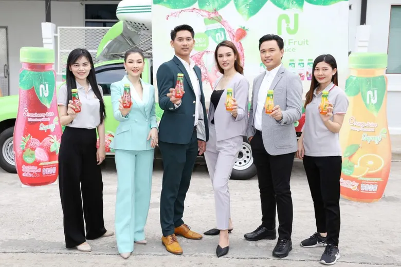 “เอ็นเจ” เสิร์ฟน้ำผลไม้ธรรมชาติแท้ 100% เปิดตัวแบรนด์ลุยตลาด วางคอนเซปต์ มีน้ำ มีเนื้อ ภายใต้สโลแกน “สดใส จริงใจ ให้มากกว่า”