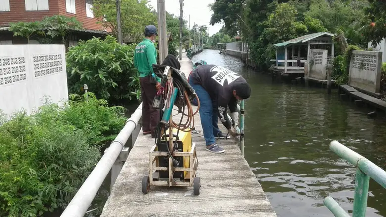 นายชูชาติ สุวรรณนที ผู้อำนวยการเขตตลิ่งชั...