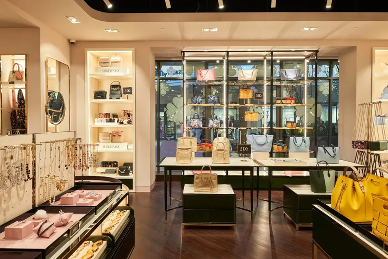 เซ็นทรัล วิลเลจ ลักชูรี่เอาท์เล็ตแห่งแรกของไทย ผนึกพลัง แบรนด์ดัง 130 ร้านค้า ชวนคนไทยช้อปในไทย 'Super Brand Grand Sale’