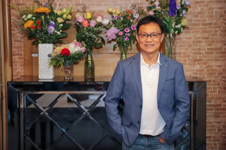 เจาะแนวคิด “เรวัต จินดาพล” ซีอีโอ “มิสลิลลี่ ฟลาวเวอร์” เตรียมแตกไลน์รุกธุรกิจอาหารตอบสนองไลฟ์สไตล์คนรุ่นใหม่