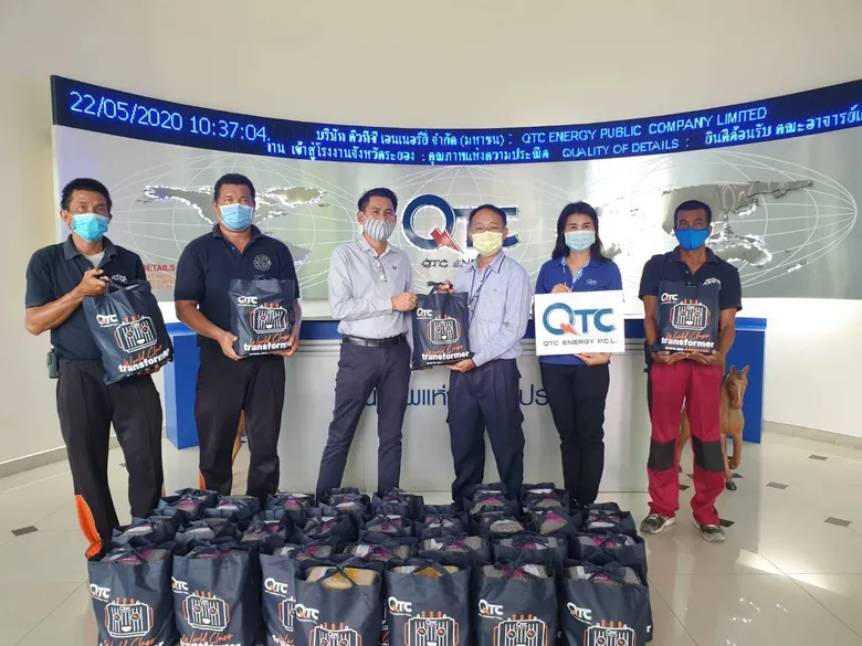 “QTC” นำทีมมอบถุงปันสุข สู้ภัย COVID-19 ในพื้นที่ ต.มาบยางพร อ.ปลวกแดง จ.ระยอง