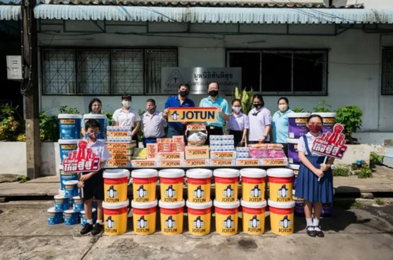 คุณชายจิล มอยดีน กรรมการผู้จัดการ บริษัท ...