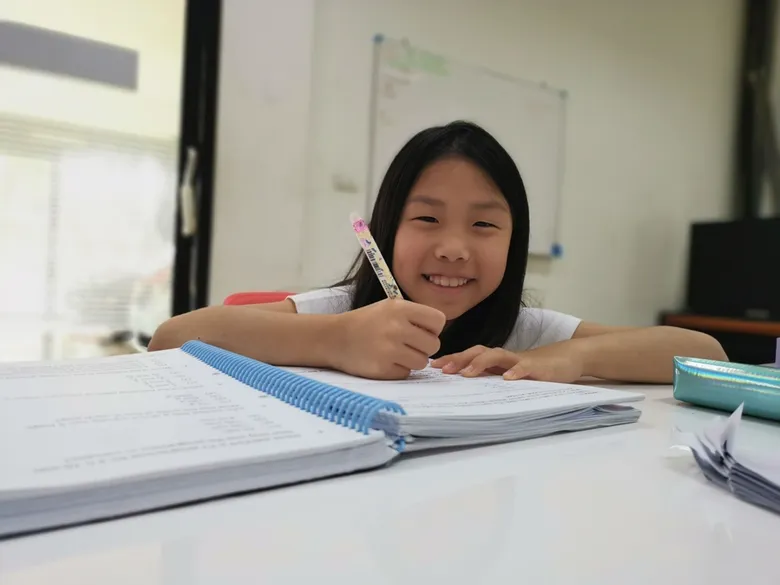 "ครูเบล" อดีตเด็กทุน 10 ประเทศไกด์ไอเดีย ติวสอบ AEIS ของรัฐบาลประเทศสิงคโปร์