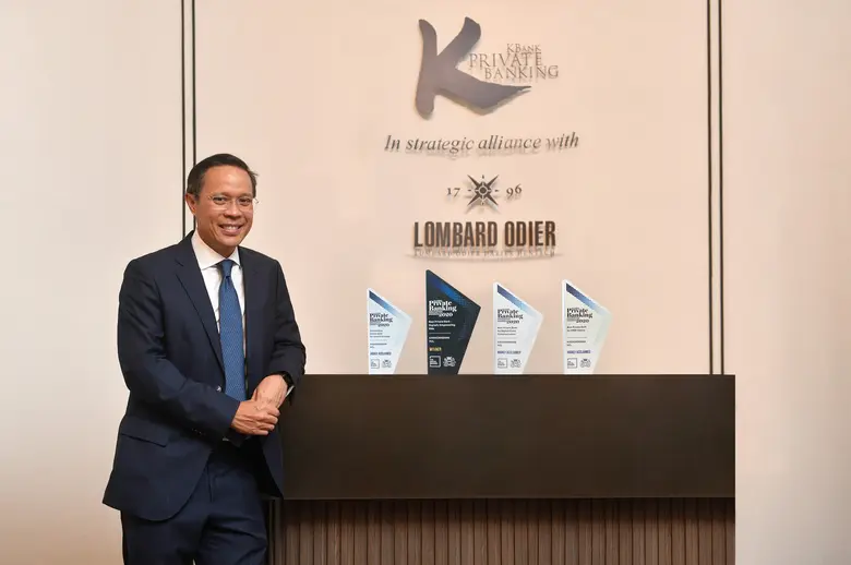 นายจิรวัฒน์ สุภรณ์ไพบูลย์ Private Banking...