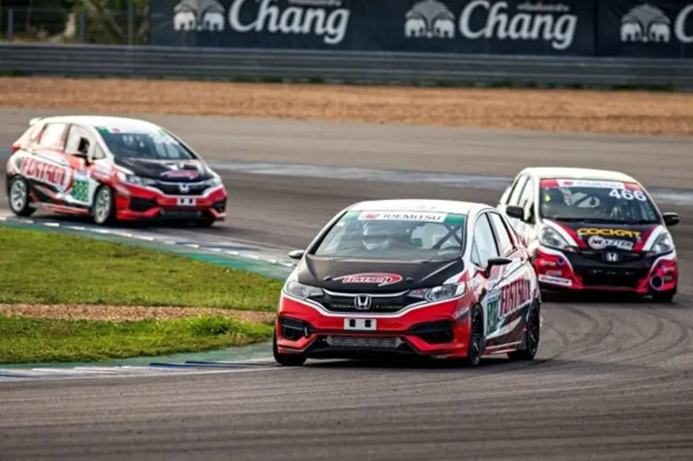 FORTRON RACING TEAM BY VATTANA MOTORSPORT ประกาศศักดา คว้า 11 รางวัล ในรายการ SUPER TURBO THAILAND 2020