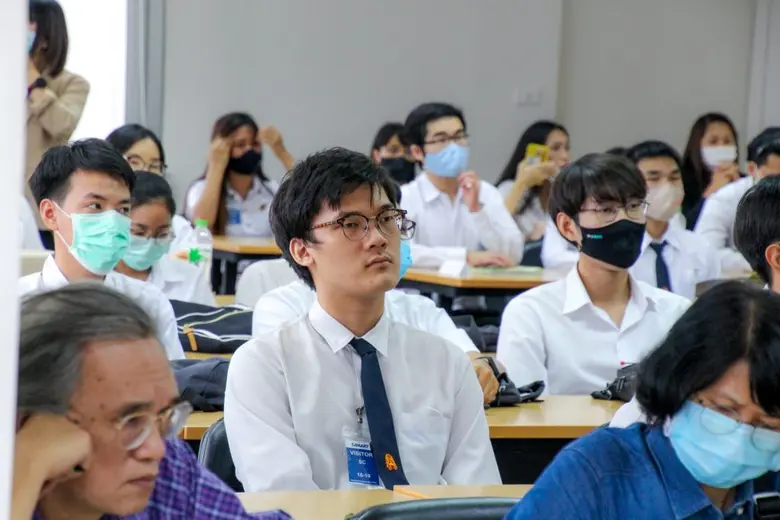 “สามารถ” ส่งเสริมผลงานเยาวชนคนรุ่นใหม่.. มอบทุนการศึกษาให้กับ 6 สถาบัน จำนวน 30 ผลงานด้านเทคโนโลยี