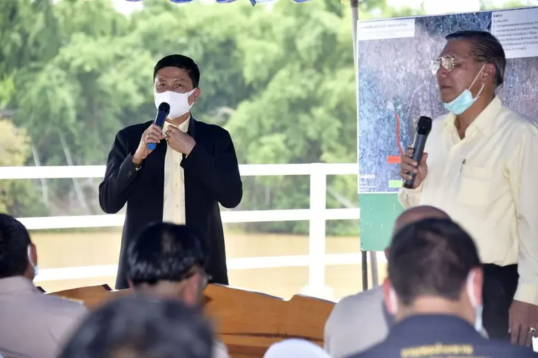 นายเฉลิมเกียรติ คงวิเชียรวัฒน์ รองอธิบดีก...