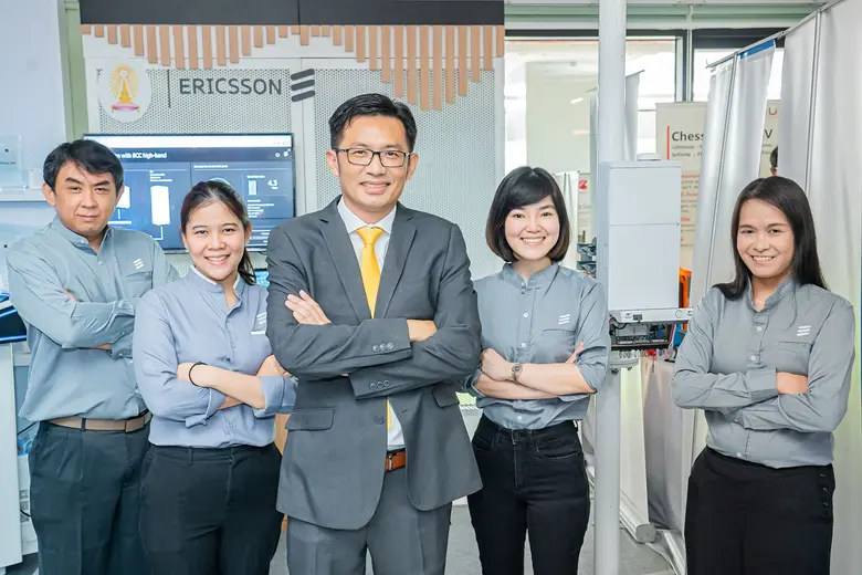 From left to right: Mr. Wuttichai Wutti-U...
