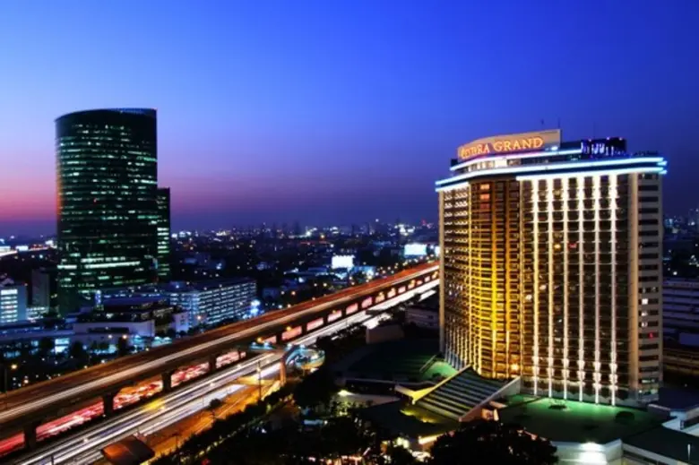 บริษัทโรงแรมเซ็นทรัลพลาซา จำกัด (มหาชน) (...