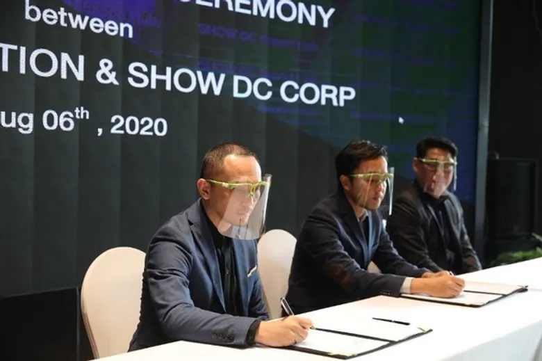 “CLOVER SOLUTION” จับมือ “SHOW DC” ทุ่มงบกว่า 500 ล้านบาท เปิดตัวเมกะโปรเจกต์ “SHOW DC Esport Hub”