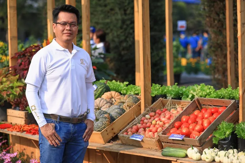 เกษตรกรยุคใหม่ ปลูกแตงกวาหอมเตย อะโรมาติก สร้างมูลค่าผลิตผลด้วยจุดขายที่แตกต่าง