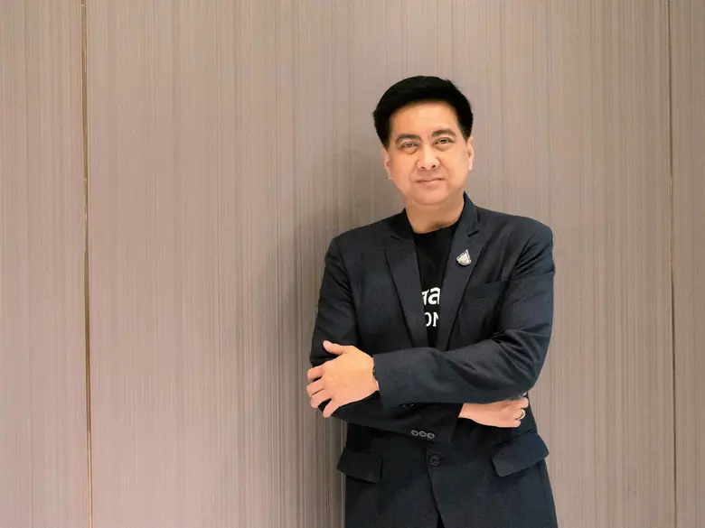 สมกับเป็นเสาหลักในการดูแลเอสเอ็มอีไทย…วีร...