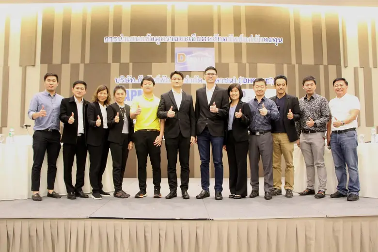 นายพงศ์พจน์ เลิศรุ้งพร ประธานเจ้าหน้าที่บ...