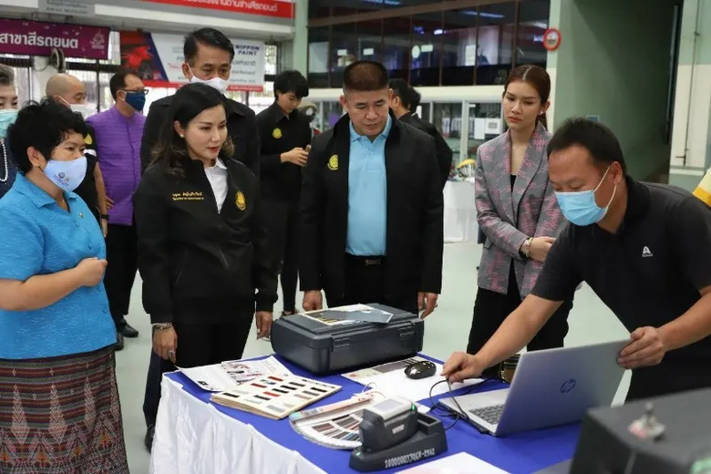 นฤมล เดินสายทัวร์อีสาน เร่งขับเคลื่อนไทยมีงานทำ