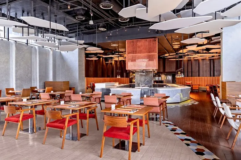 อลอฟท์ กรุงเทพ สุขุมวิท 11 ชวนสเตเคชั่นกับโปร Stay & Savour