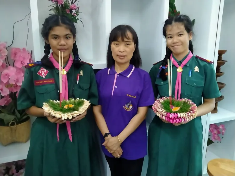 นศ.อาชีวะชวนประดิษฐ์ "กระทงลอยแห่งความรัก" เพื่อสืบสานประเพณีลอยกระทง สไตล์วิถีใหม่ New Normal