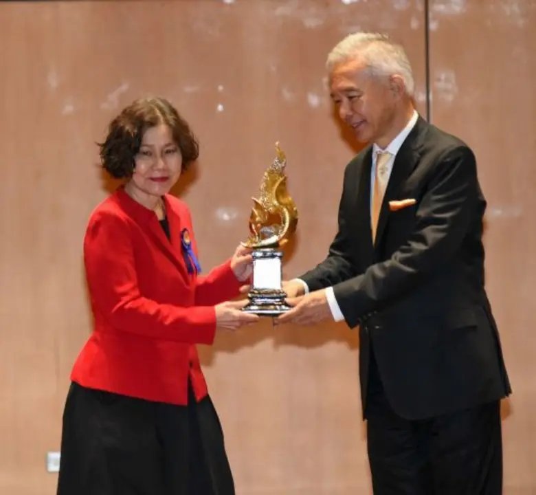 มหาวิทยาลัยหอการค้าไทย ขอแสดงความยินดีกับ...