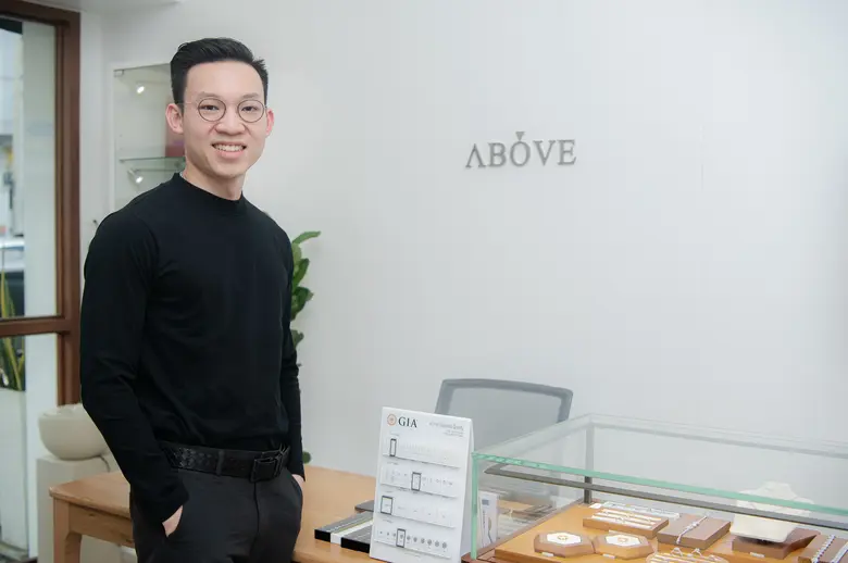 จัดเป็นคนรุ่นใหม่ที่ไฟแรงสุดๆ สำหรับ วิธ สุดใจอำพัน...