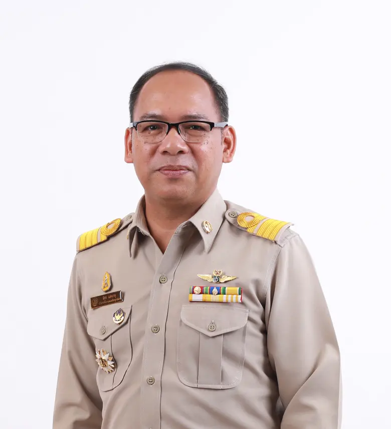 นายนิกร แสงเกตุ ผู้อำนวยการสำนักงานเศรษฐก...