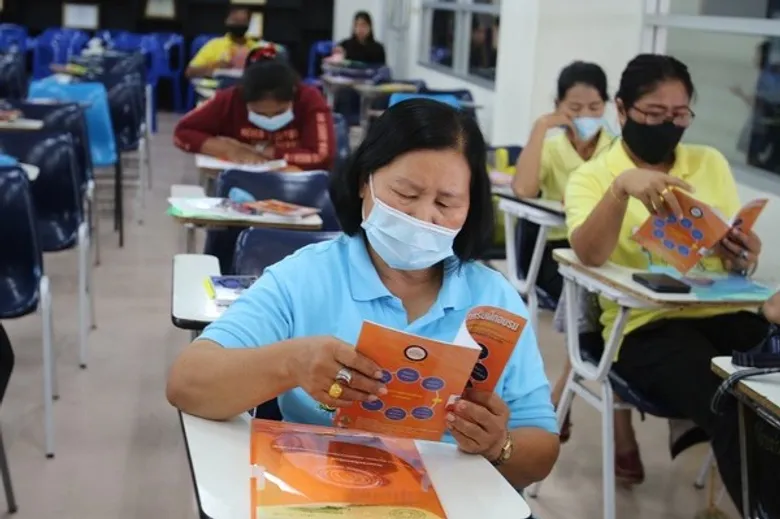องค์กรพิทักษ์สัตว์แห่งโลกร่วมอบรมให้ความรู้เรื่องพิษสุนัขบ้า