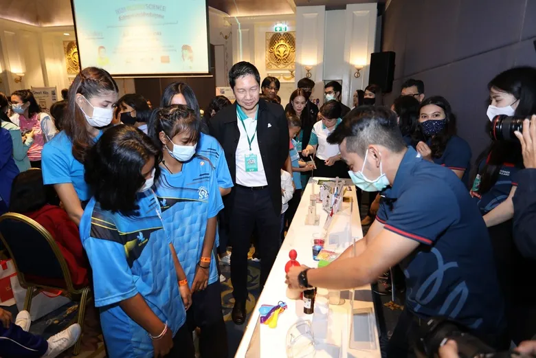 อพวช. คิดค้นสุดยอดชุดกิจกรรมสื่อวิทยาศาสตร์สำหรับทุกคน ในชื่อ "NSM Plearn Science"